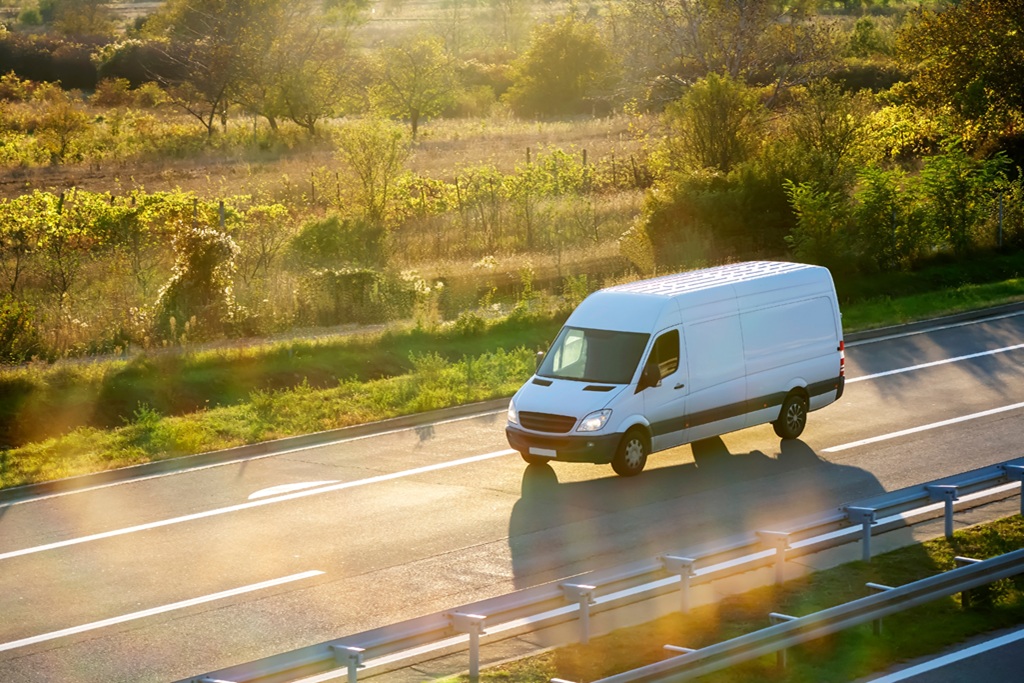 Jak dbać o zawieszenie pneumatyczne w busach? Wskazówki dla kierowców i mechaników.